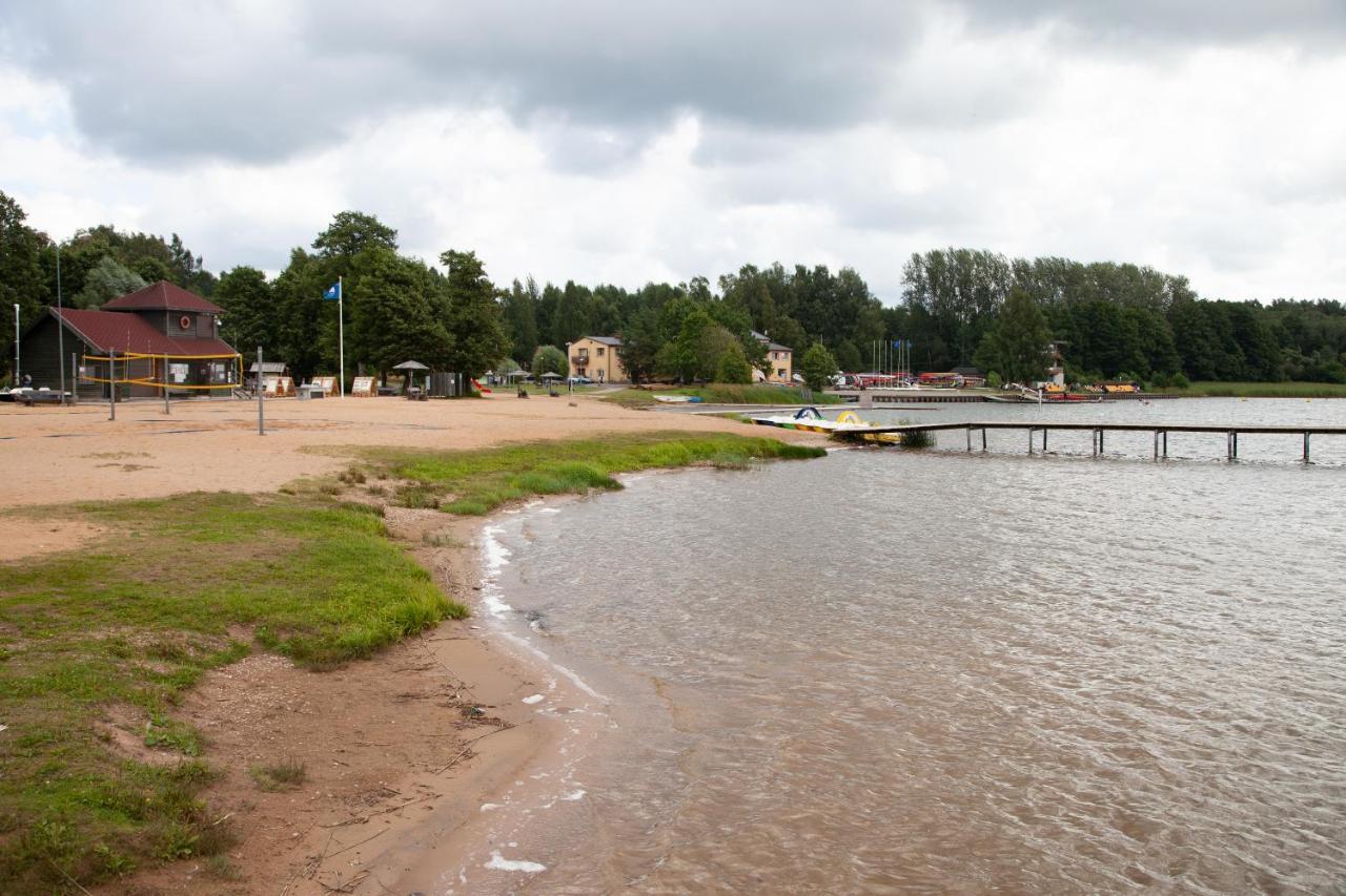 Centra Apartamenti Eliza Limbazi Exteriör bild